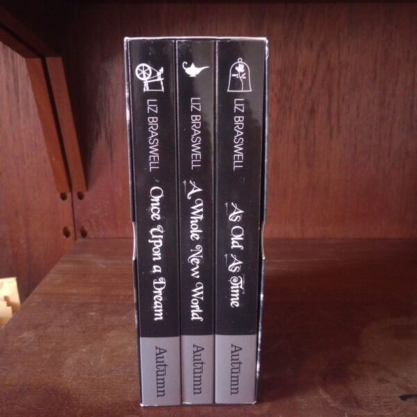 Disney Twisted Tales 3 book box set - Image 4